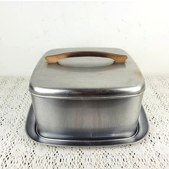 Vintage Lincoln Beautyware Stainless Steel Cake Tin Carrier with Wooden Handle - Picture 1 of 12